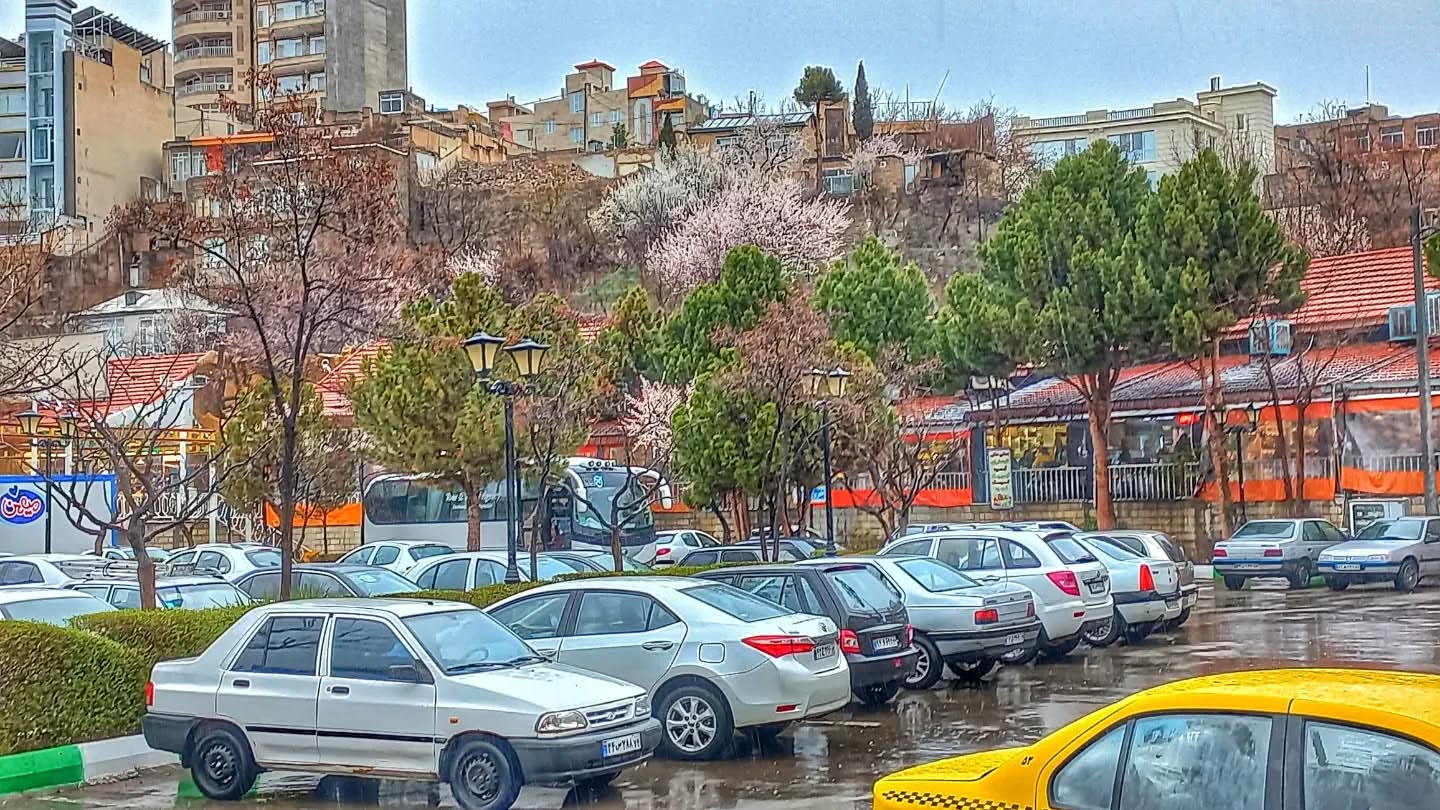 photo_۲۰۲۵-۰۳-۱۹_۱۷-۳۰-۰۵ پارکینگ ضلع جنوب غربی بازار بعثت طرقبه